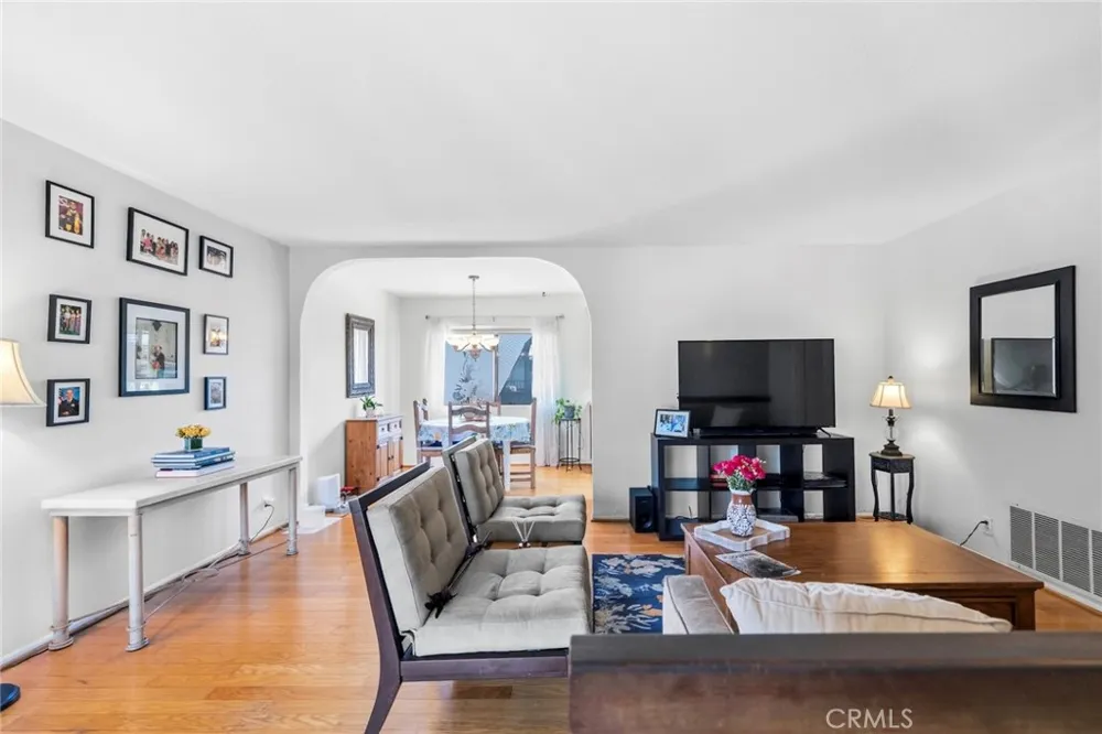 16865 Donwest Tustin, CA 92780