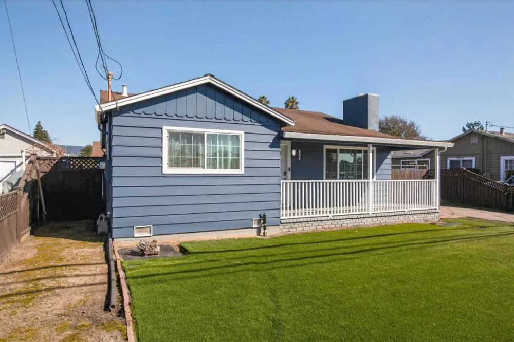 24 Amesti Road Watsonville, CA 95076