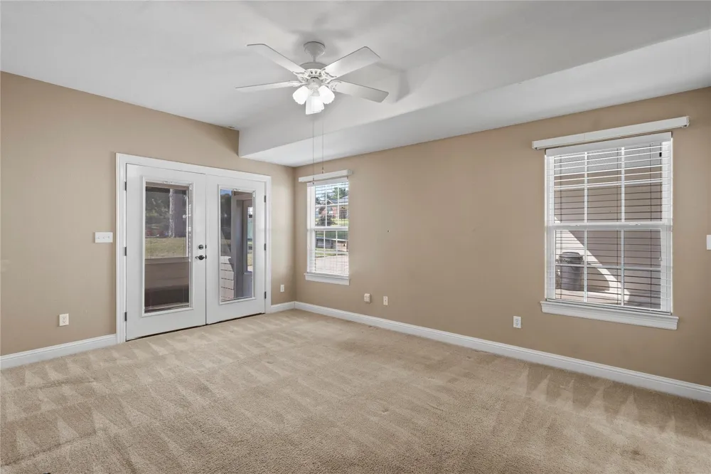 361 Bridgelanding Onalaska, TX 77360