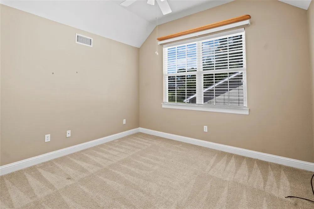 361 Bridgelanding Onalaska, TX 77360