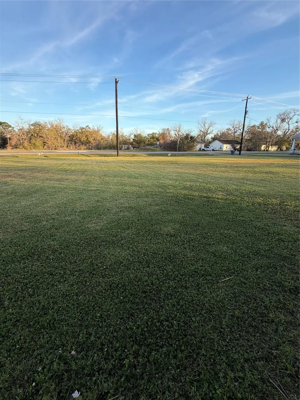 1007 E 2nd Street Sweeny, TX 77480