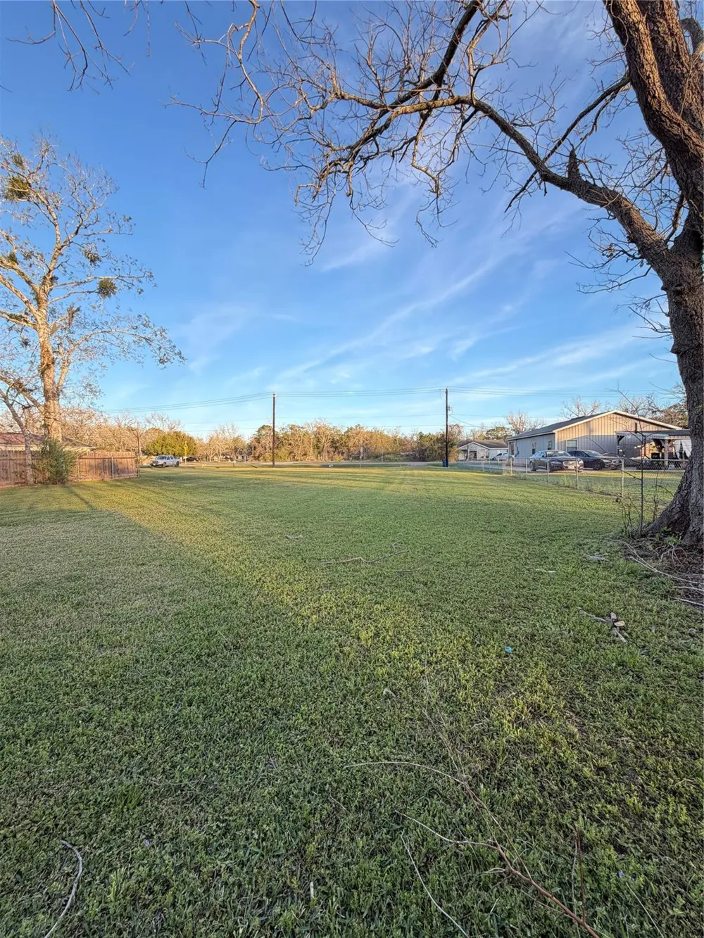 1007 E 2nd Street Sweeny, TX 77480