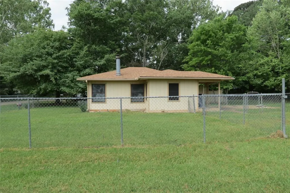 380 Keeland Dr New Waverly, TX 77538
