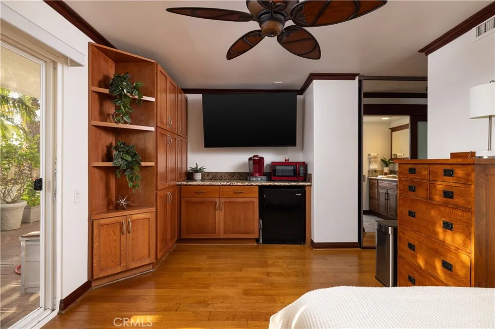3 White Water Drive Corona del Mar, CA 92625