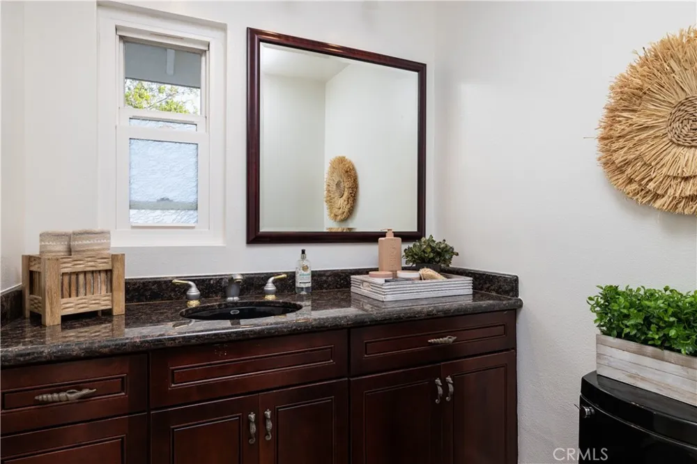 3 White Water Drive Corona del Mar, CA 92625