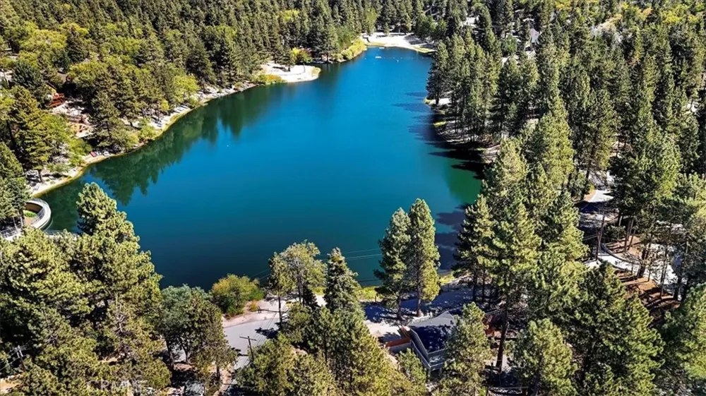 33338 Wild Rose Green Valley Lake, CA 92341