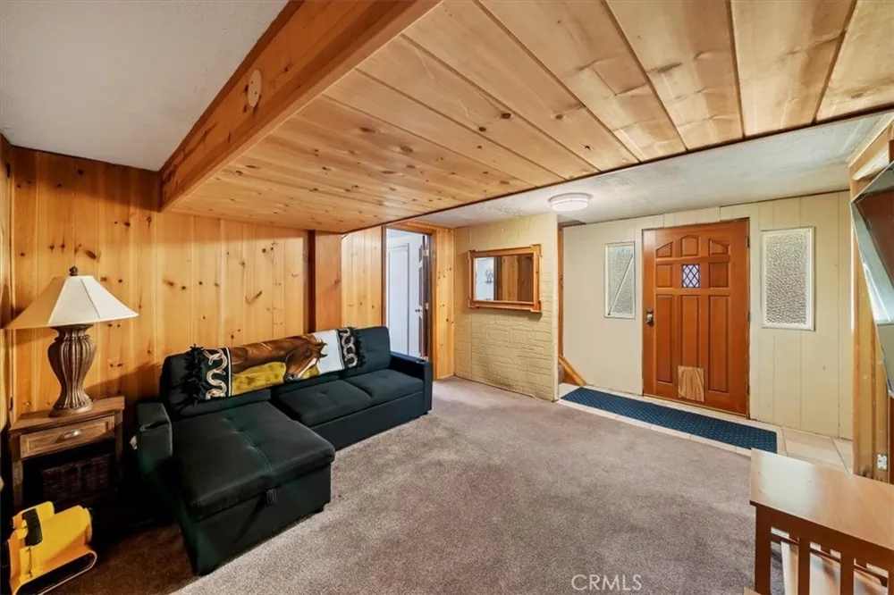 33338 Wild Rose Green Valley Lake, CA 92341