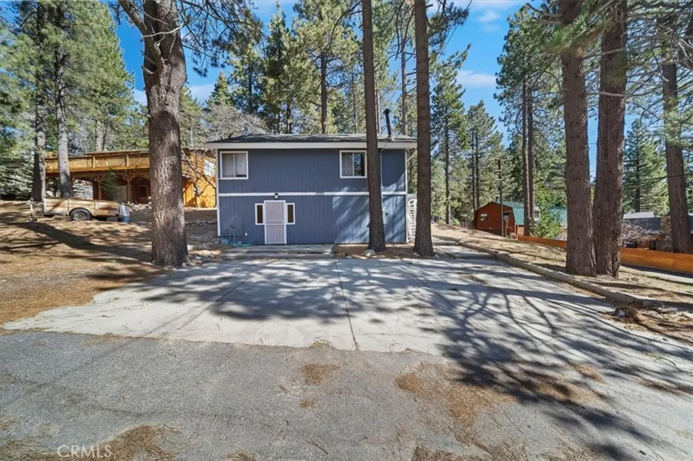 33338 Wild Rose Green Valley Lake, CA 92341