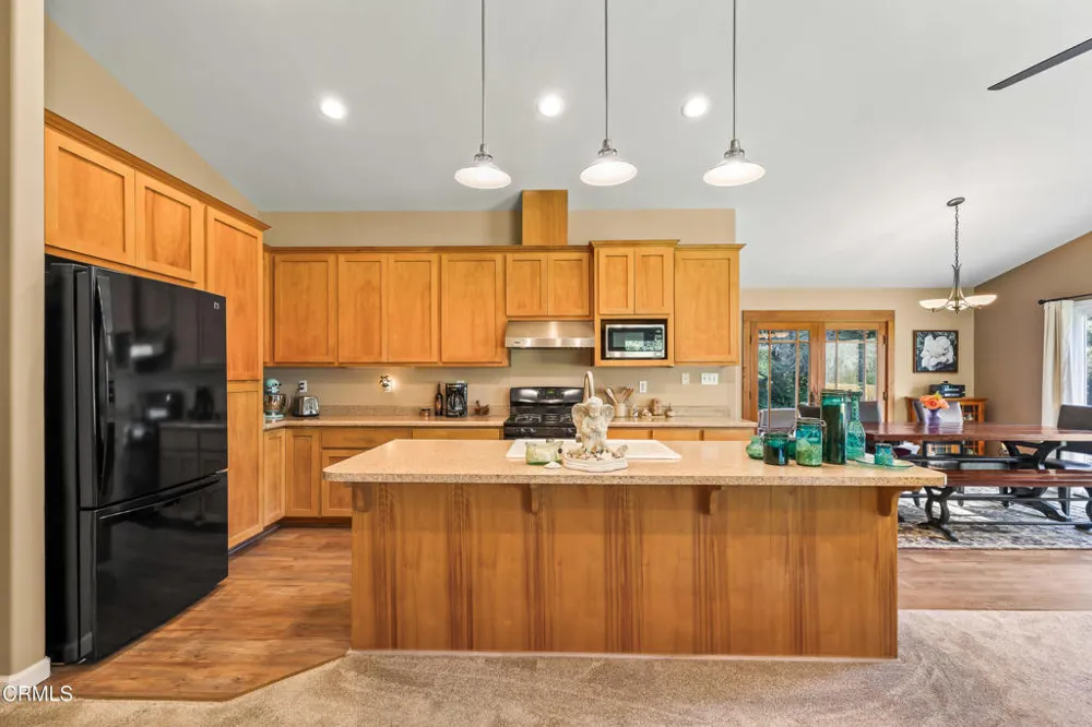 31195 Brush Creek Road Fort Bragg, CA 95437