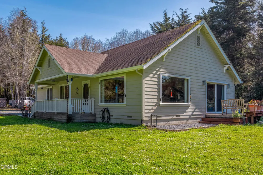 31195 Brush Creek Road Fort Bragg, CA 95437