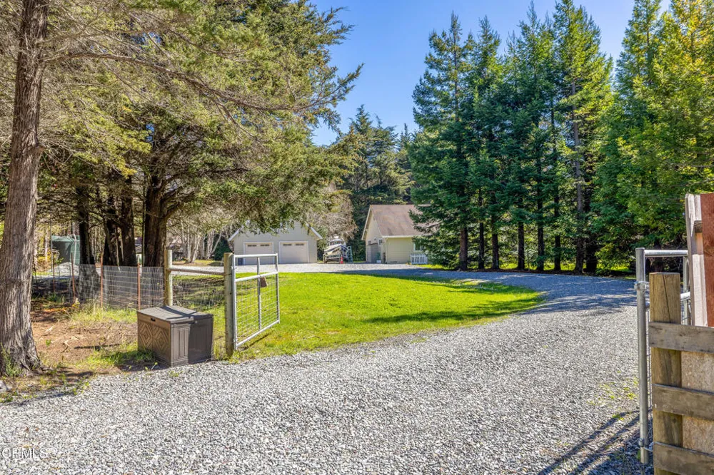 31195 Brush Creek Road Fort Bragg, CA 95437