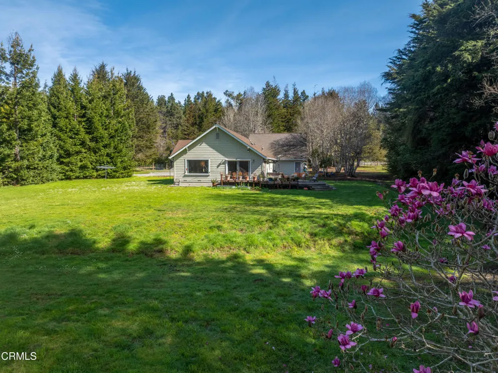31195 Brush Creek Road Fort Bragg, CA 95437