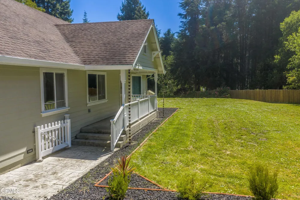 31195 Brush Creek Road Fort Bragg, CA 95437