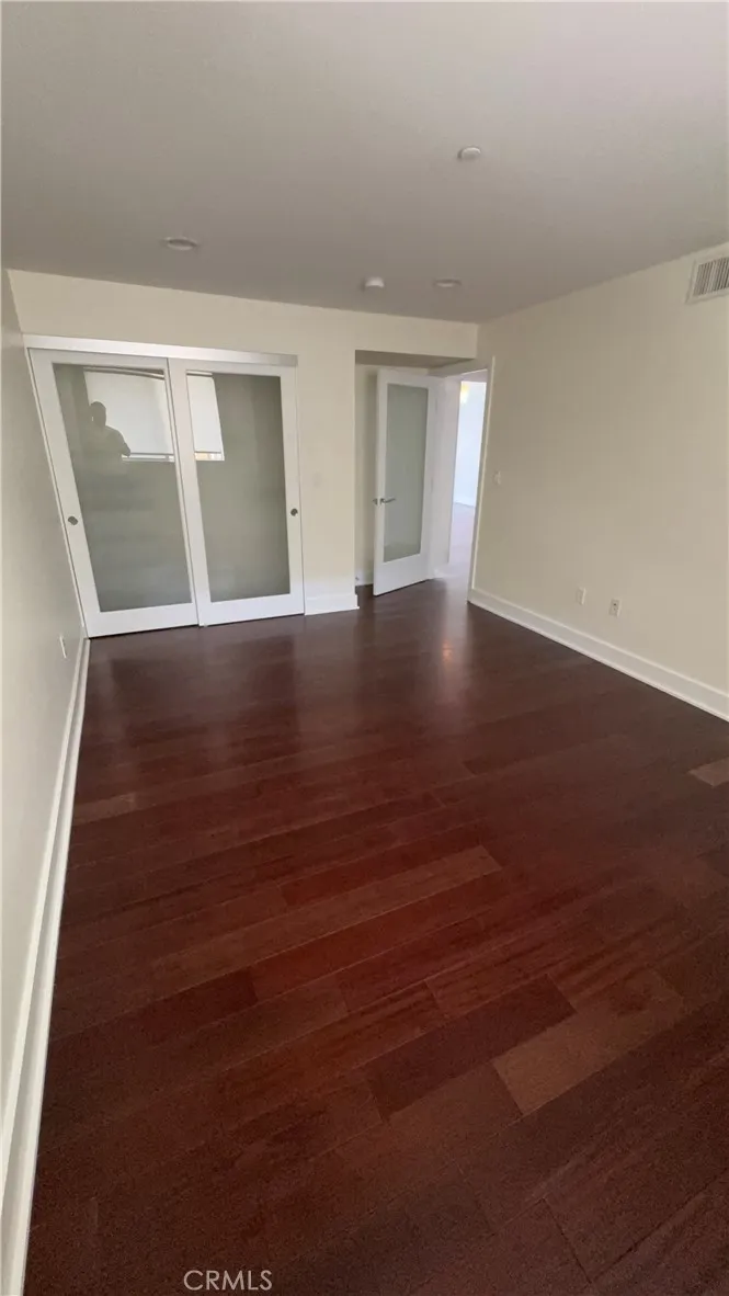 600 S Ridgeley Los Angeles, CA 90036