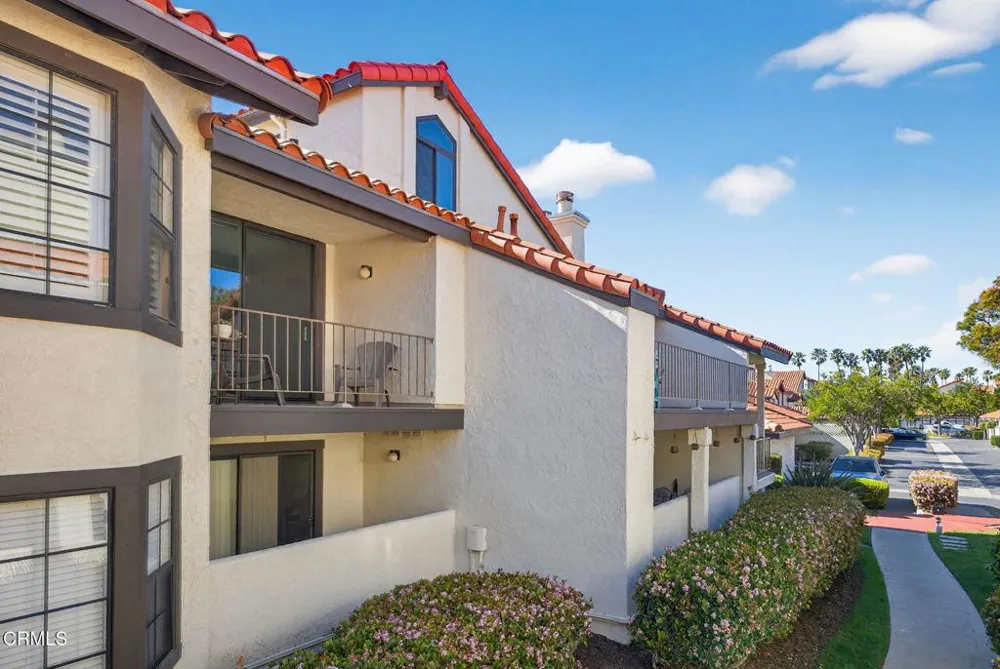 2277 Martinique Lane Oxnard, CA 93035