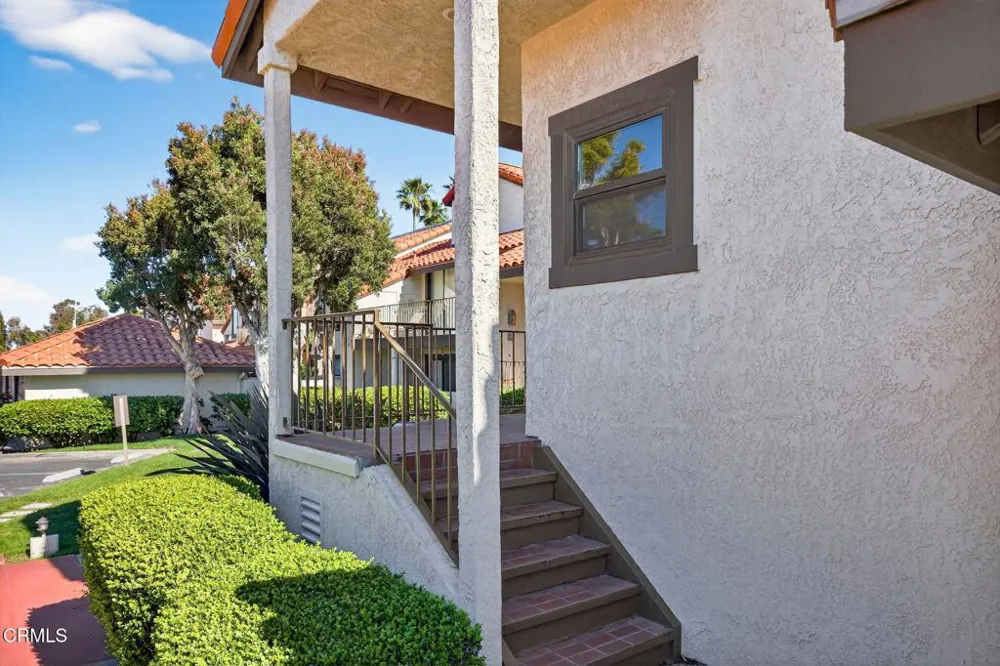 2277 Martinique Lane Oxnard, CA 93035
