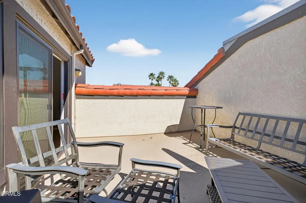 2277 Martinique Lane Oxnard, CA 93035