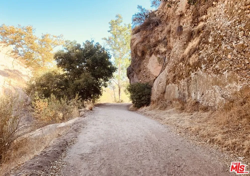 Red Rock Road Topanga, CA 90290