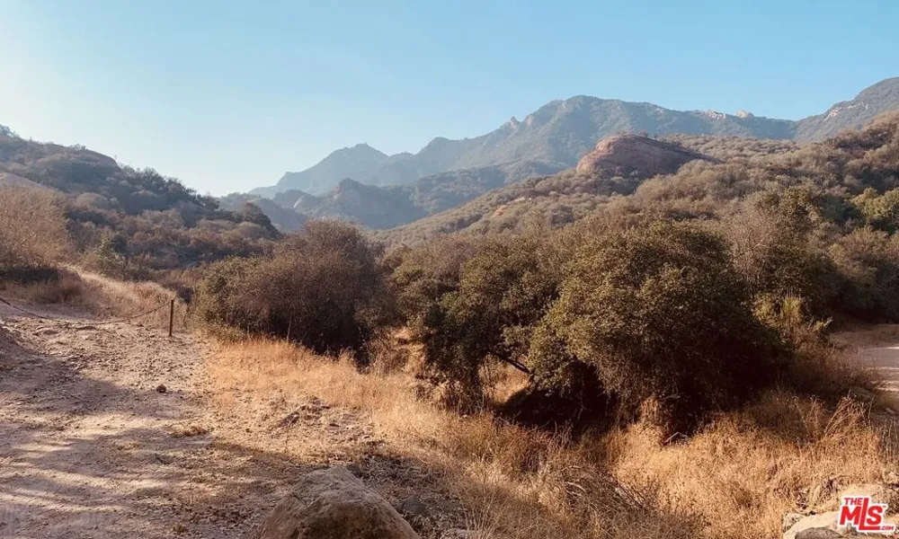 Red Rock Road Topanga, CA 90290