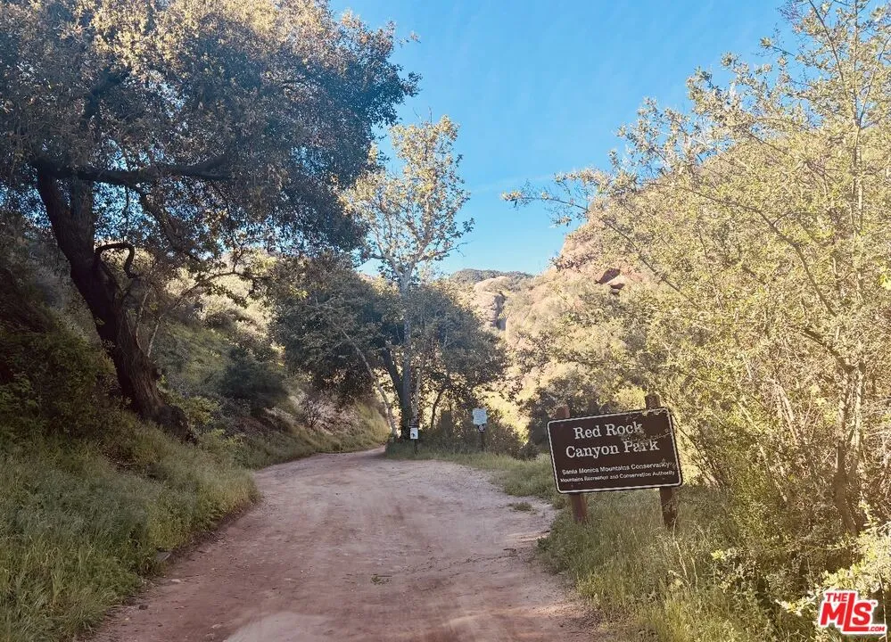 Red Rock Road Topanga, CA 90290