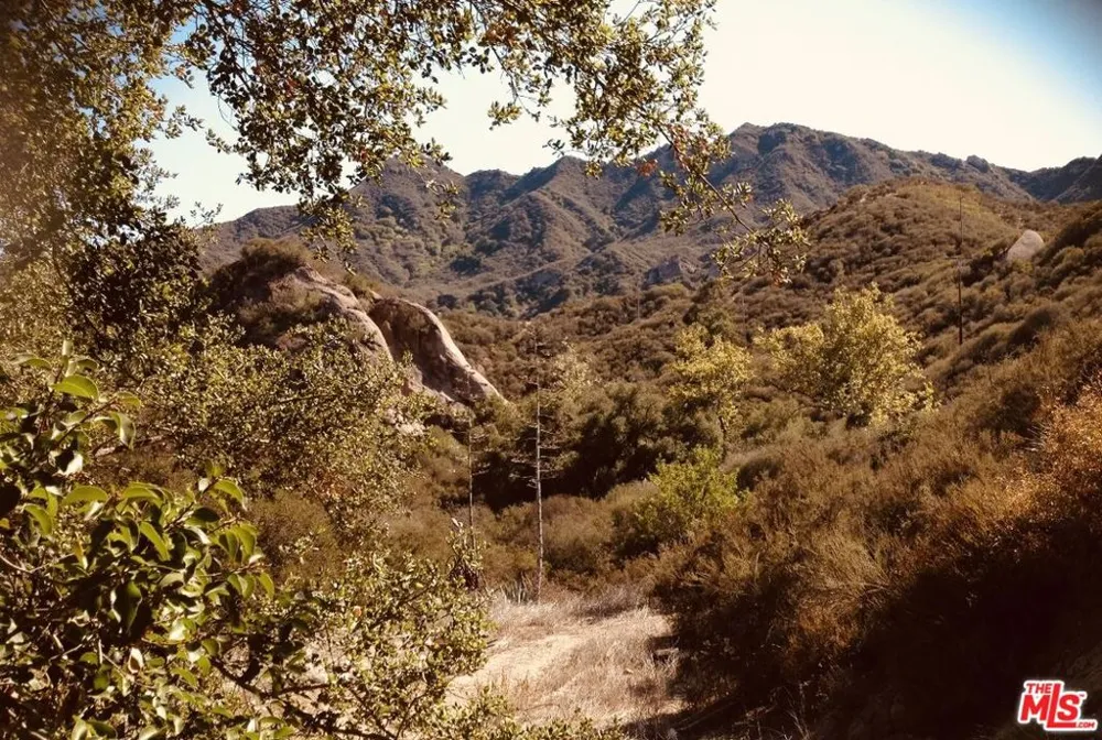 Red Rock Road Topanga, CA 90290