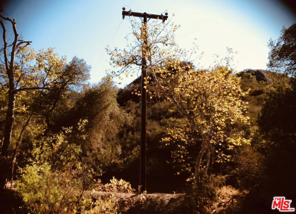 Red Rock Road Topanga, CA 90290