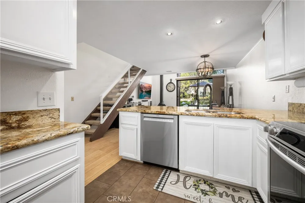 26701 Quail Creek #206 Laguna Hills, CA 92656