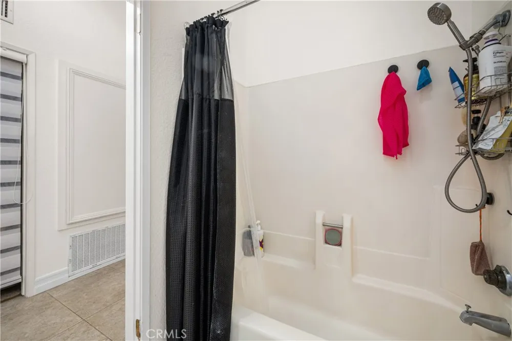 26701 Quail Creek #206 Laguna Hills, CA 92656