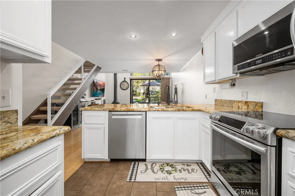 26701 Quail Creek #206 Laguna Hills, CA 92656