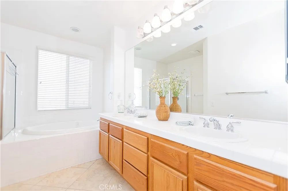3607 Mountain Shadows Court Palmdale, CA 93551