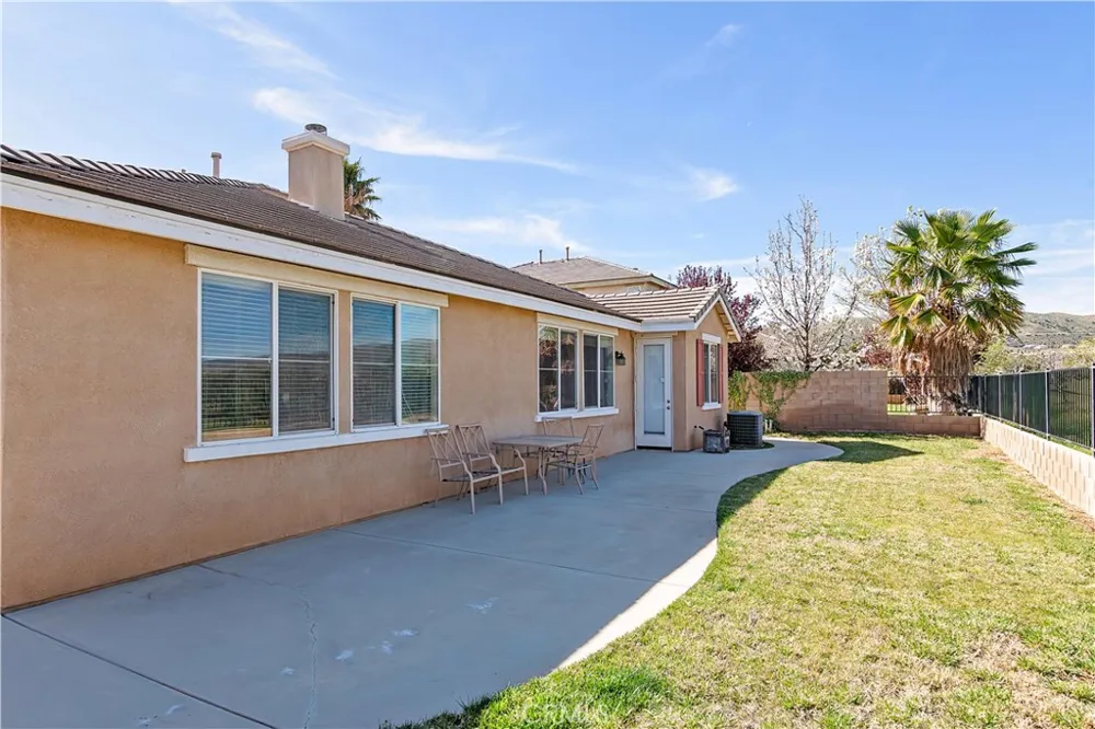 3607 Mountain Shadows Court Palmdale, CA 93551