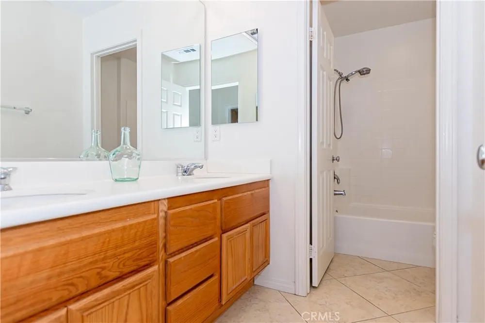 3607 Mountain Shadows Court Palmdale, CA 93551