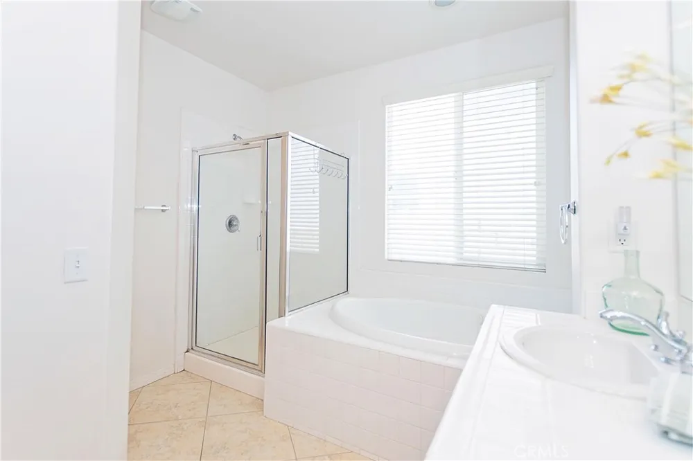 3607 Mountain Shadows Court Palmdale, CA 93551