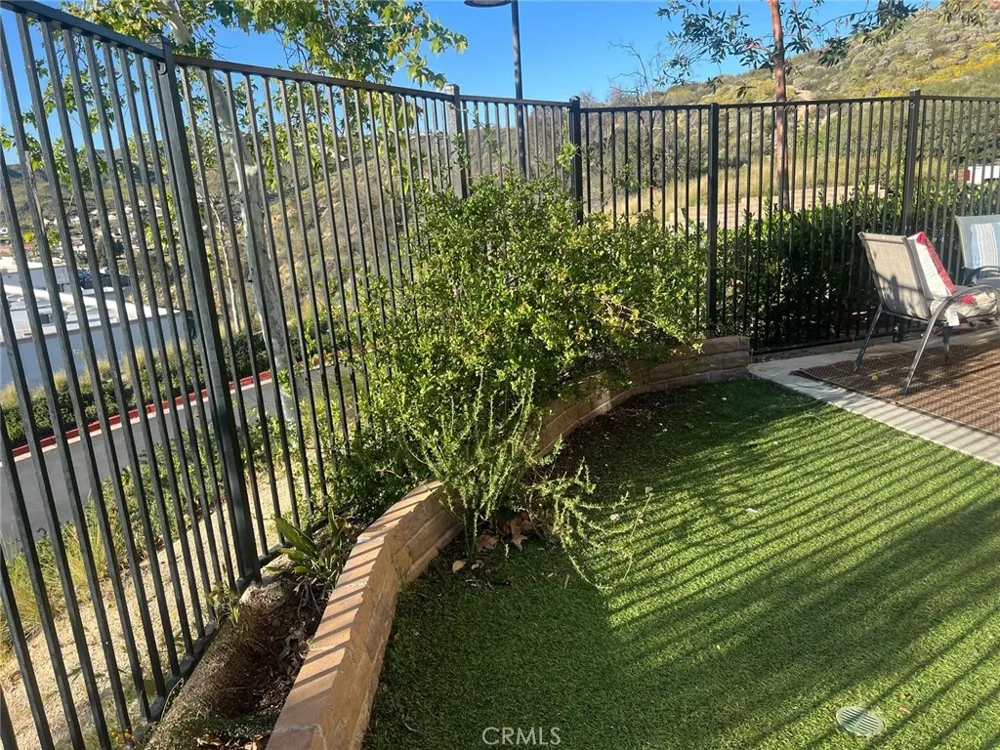 15435 Park Point #108 Lake Elsinore, CA 92532