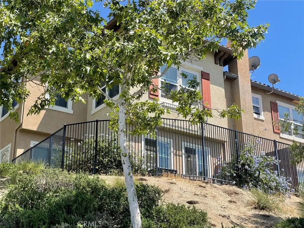 15435 Park Point #108 Lake Elsinore, CA 92532