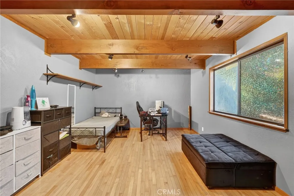 7004 Foothill Drive Frazier Park, CA 93225