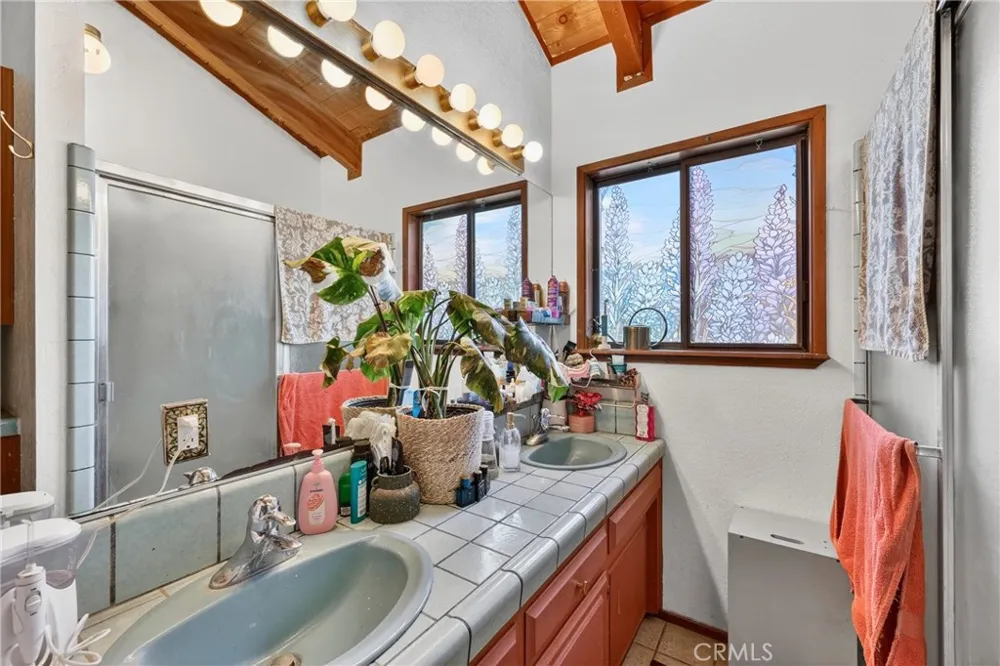 7004 Foothill Drive Frazier Park, CA 93225