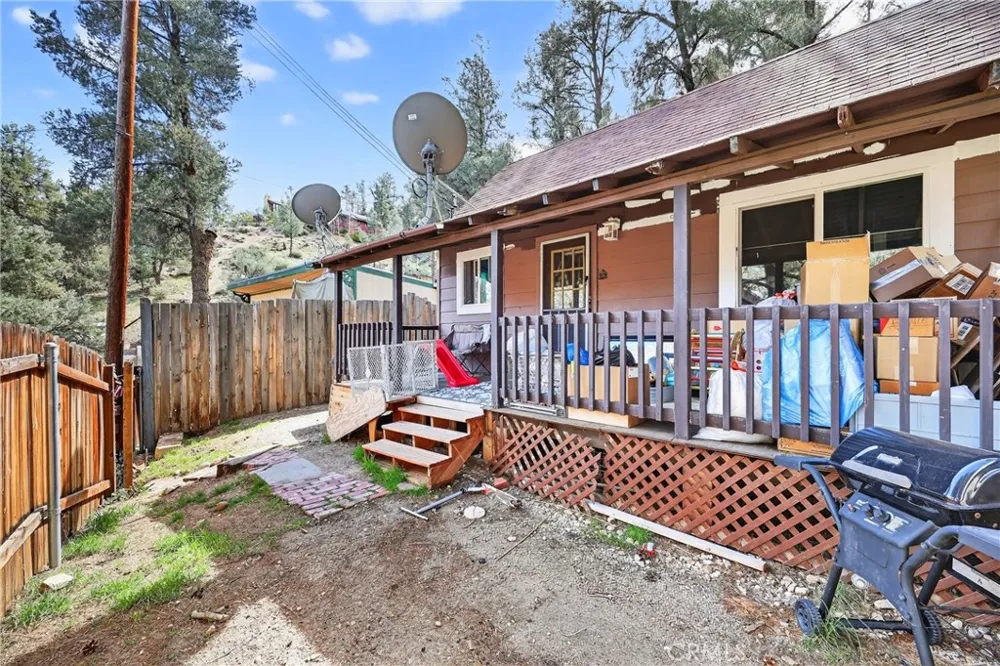 7004 Foothill Drive Frazier Park, CA 93225