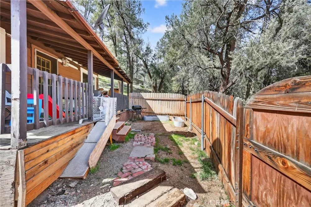 7004 Foothill Drive Frazier Park, CA 93225