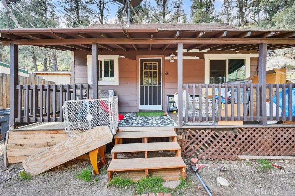 7004 Foothill Drive Frazier Park, CA 93225