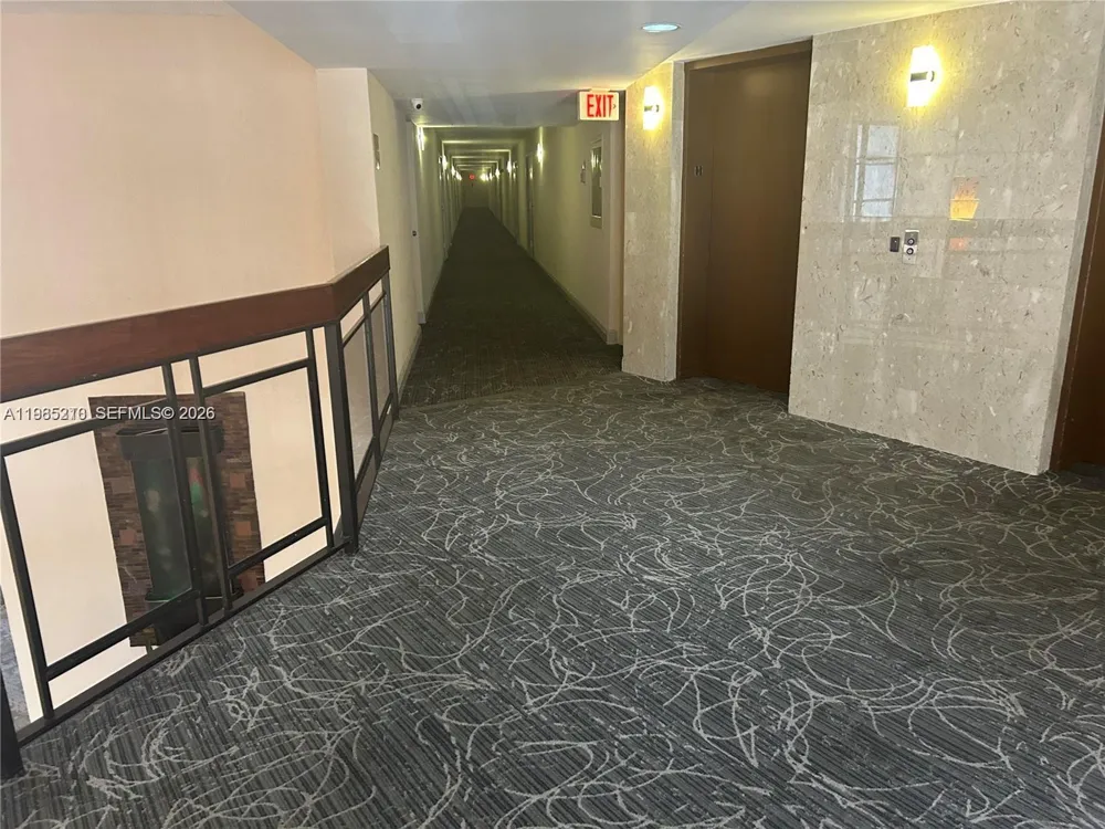 400 Leslie Dr #308 Hallandale Beach, FL 33009