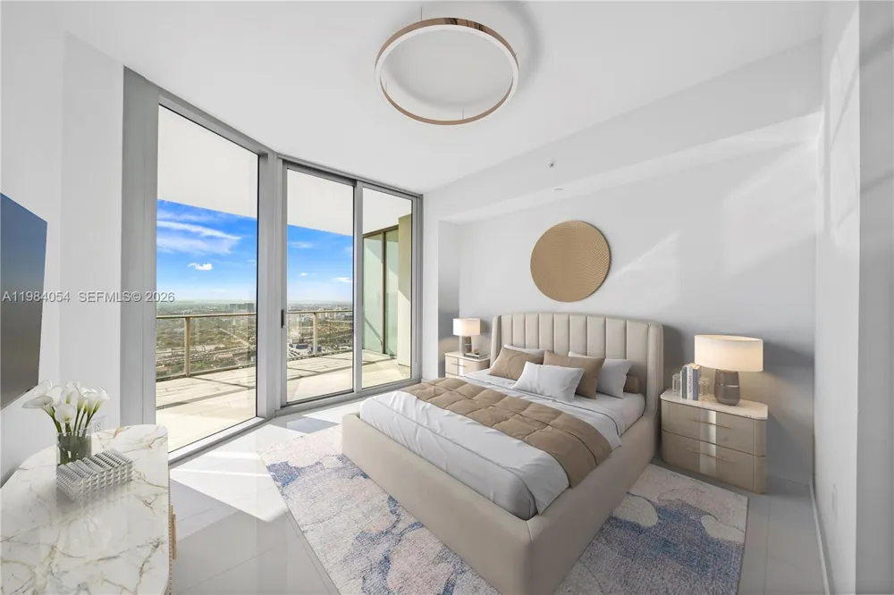 851 NE 1st Ave #4010 Miami, FL 33132