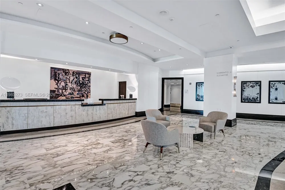 4391 Collins Ave #307 Miami Beach, FL 33140