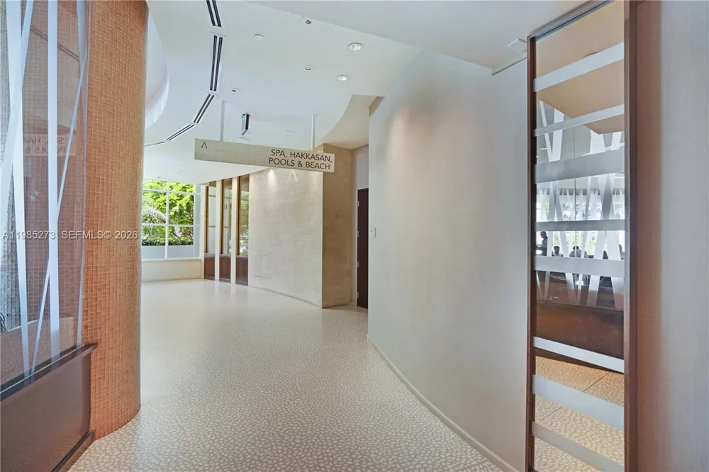 4391 Collins Ave #307 Miami Beach, FL 33140
