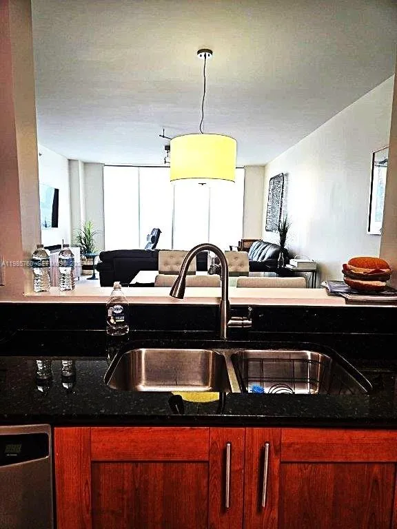 3340 NE 190th St #606 Aventura, FL 33180