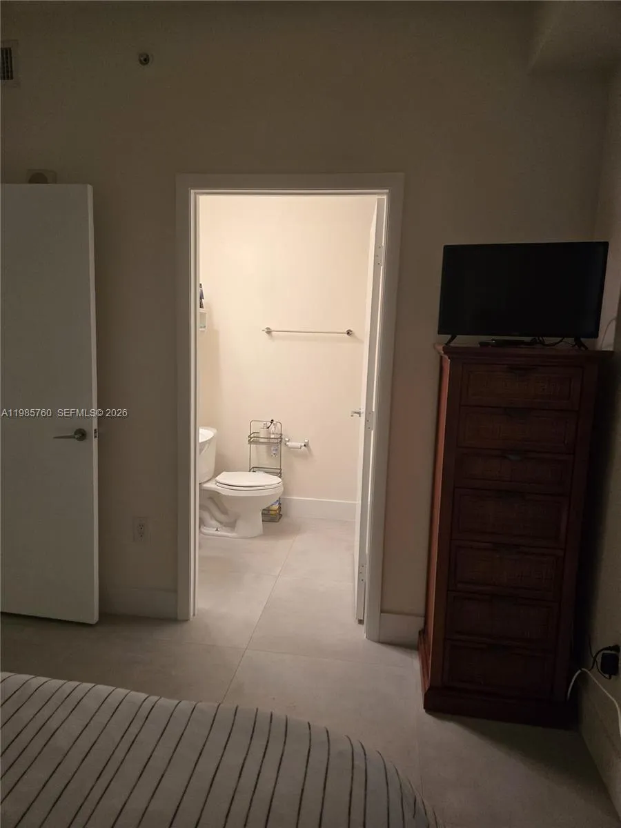 3340 NE 190th St #606 Aventura, FL 33180