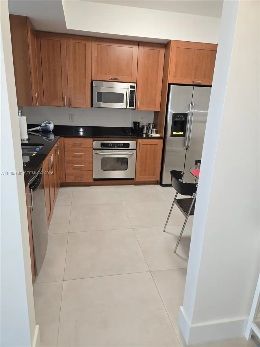 3340 NE 190th St #606 Aventura, FL 33180