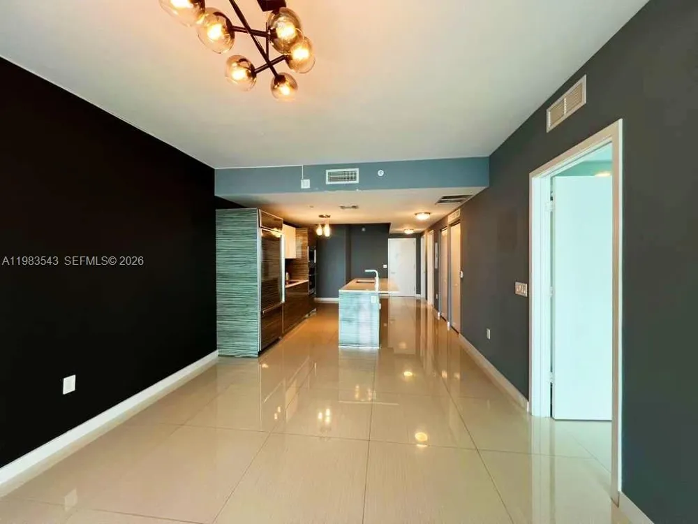 460 NE 28th St #1407 Miami, FL 33137