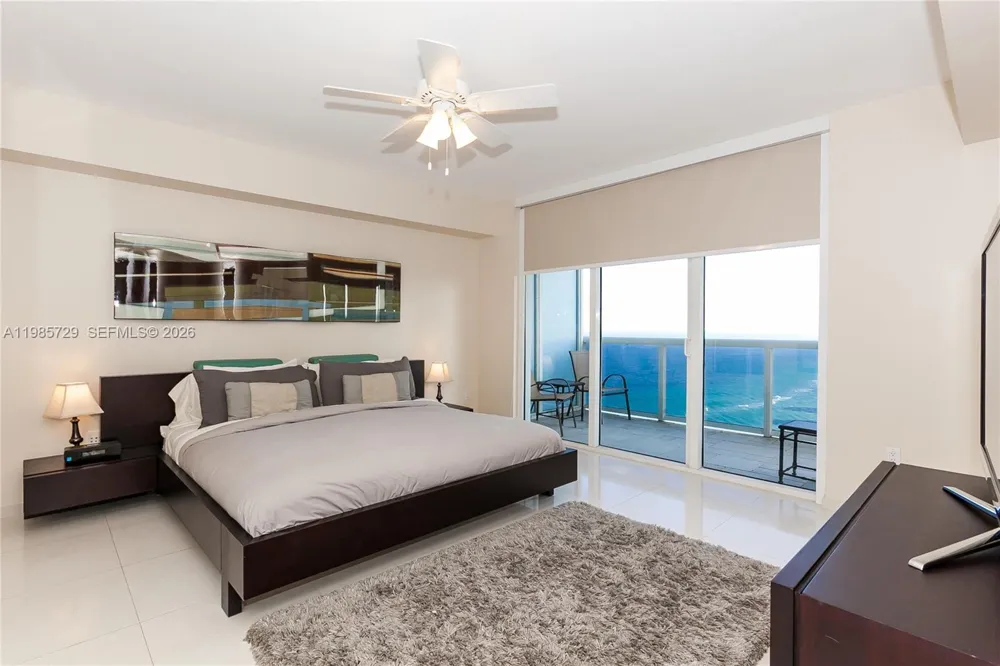 1830 S OCEAN DR #3204 Hallandale Beach, FL 33009