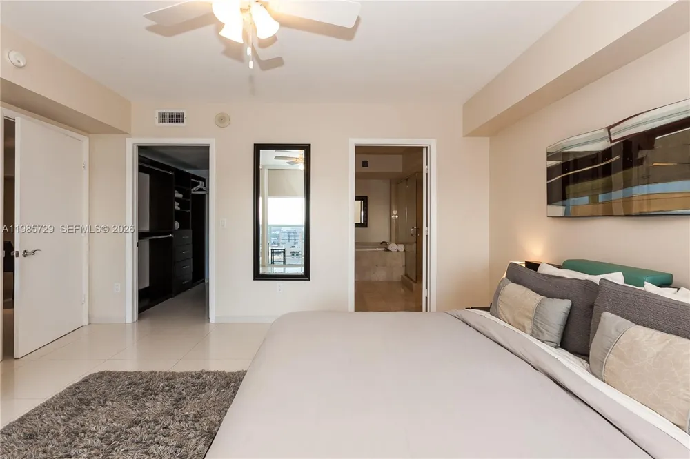 1830 S OCEAN DR #3204 Hallandale Beach, FL 33009